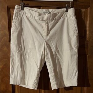 Banana Republic Women’s White Bermuda Shorts